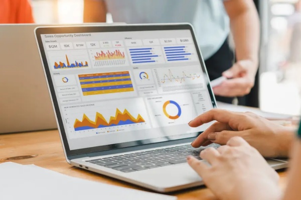  Why Business Analytics is the Career Move to Make in 2026